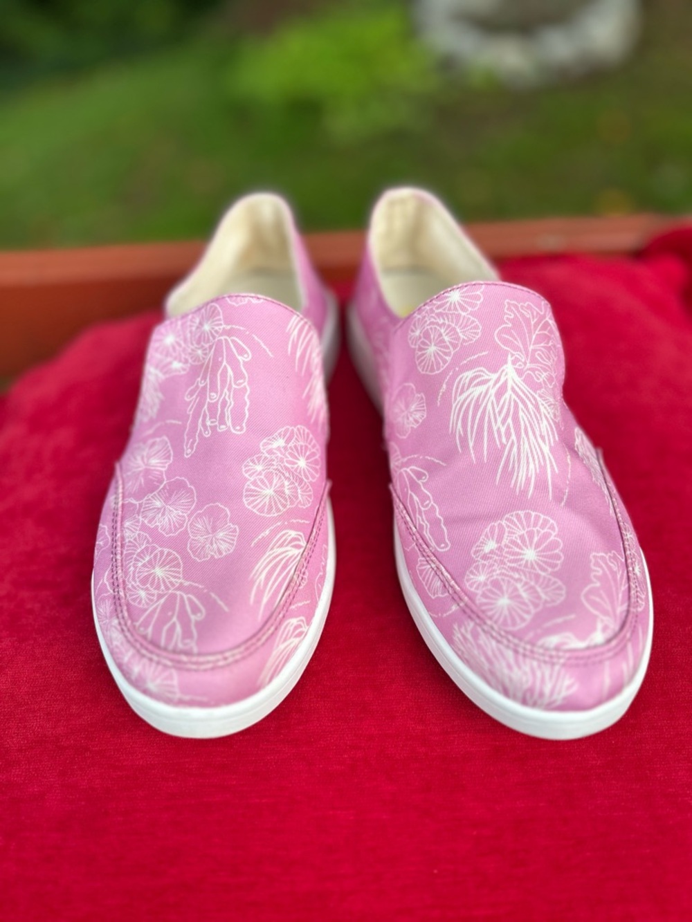 Vionic Pink Floral Slip-On Sneakers